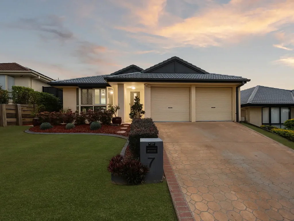 Springfield 4房 舒适、宽敞与低维护生活的完美融合 The Perfect Blend of Comfort, Space & Low-Maintenance Living