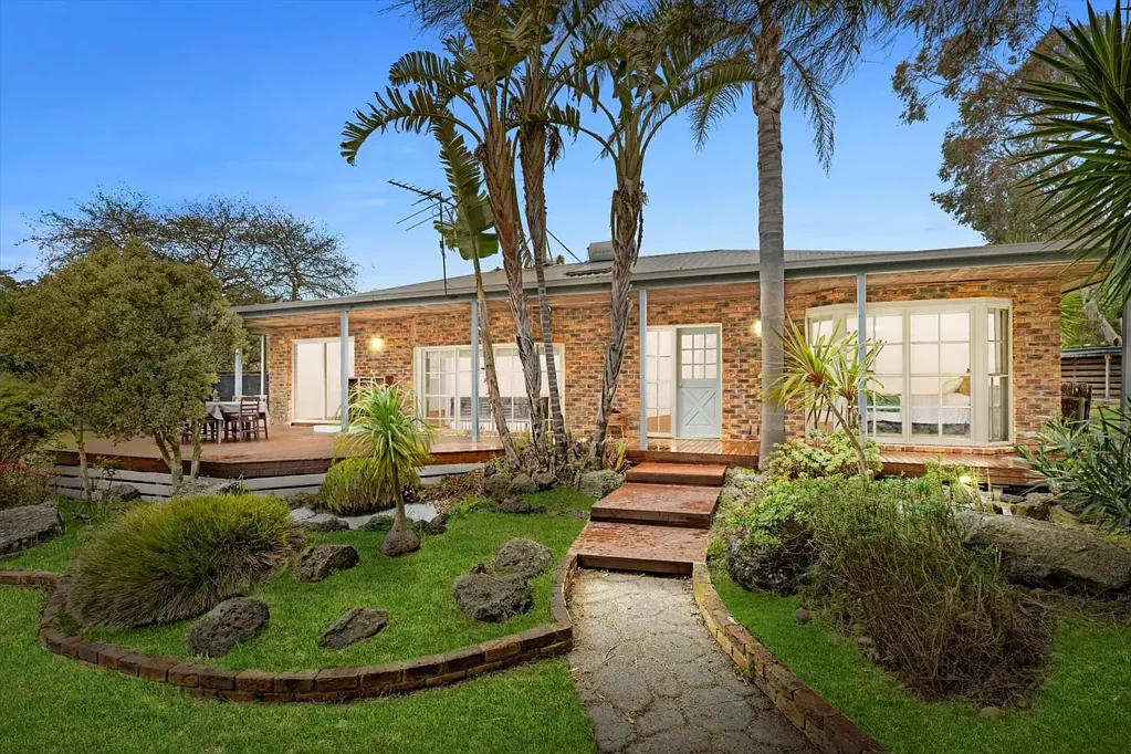 2-4 Griffiths Street, Ventnor, VIC 3922
