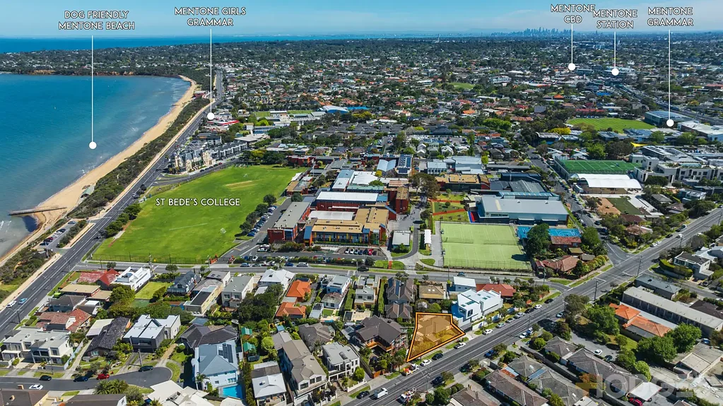 Mentone 2Kwarto RARE BEACHSIDE OPPORTUNITY