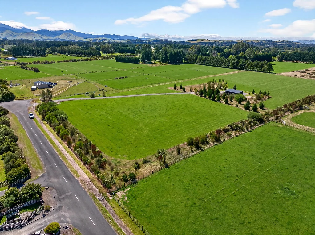 Carterton Newly Titled Lifestyle Opportunity