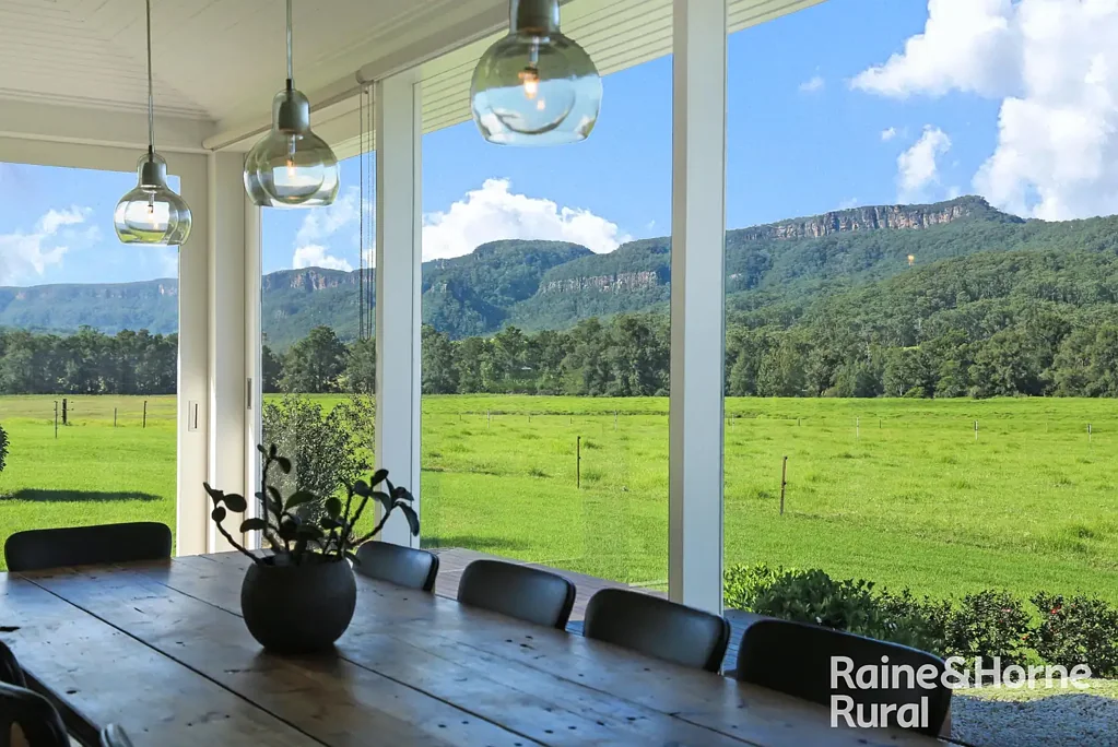 Kangaroo Valley 4Habitaciones Stunning Escarpment Views on 46 Acres in The Heart of Kangaroo Valley