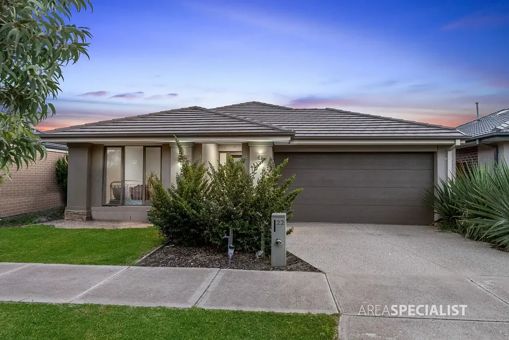 Werribee 4 Bedroom LISTED AS: Family Comfort or Investment Potential in Harpley on 448m² Land!
