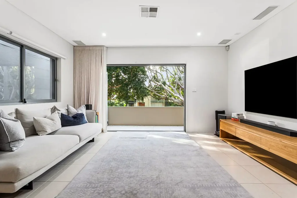 Expansive Family Home Moments from Waverley's Best Amenities