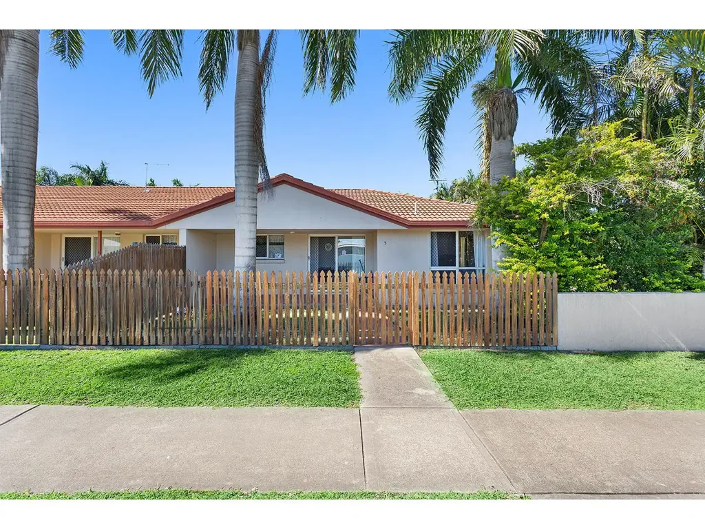 Frenchville 2 Bedroom Low-Maintenance Living in Prime Frenchville Location!