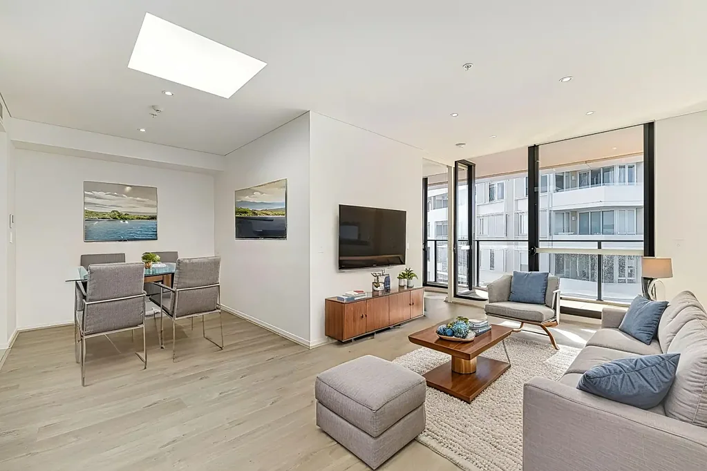 Modern 1-bedroom apartment in the Heart of Ryde