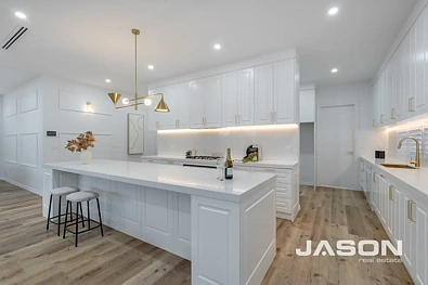 24 Charbel Street, Greenvale, VIC 3059, 5 habitaciones, 4 baños, House