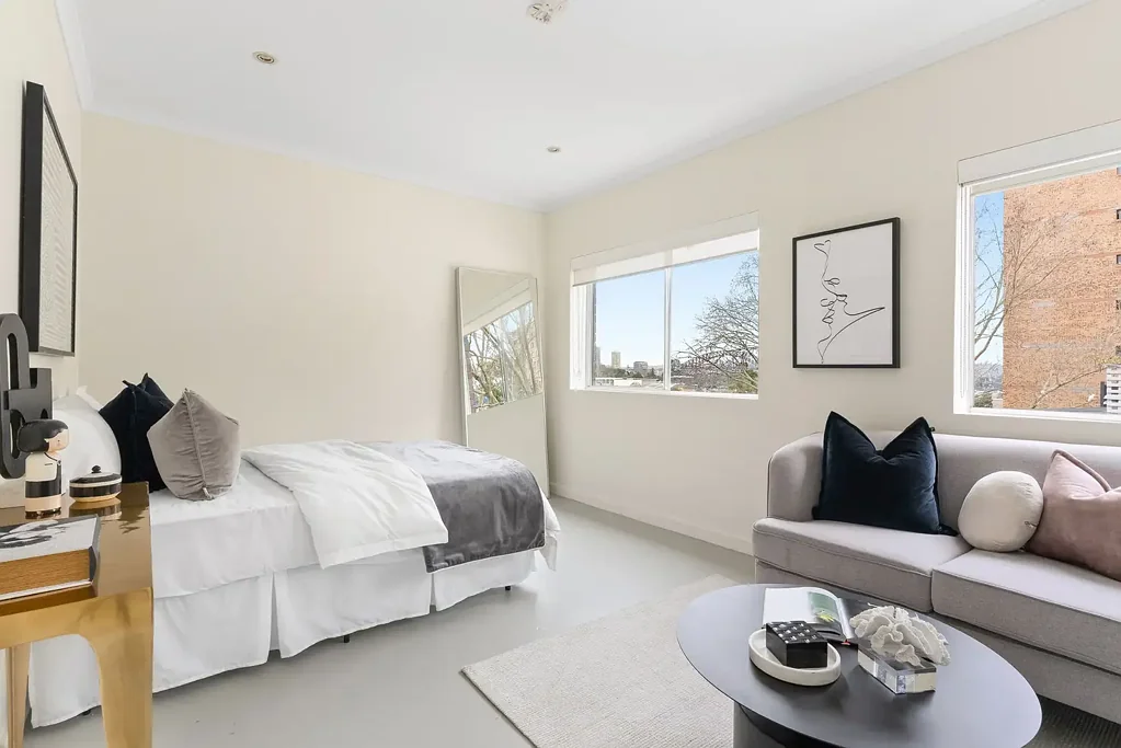 Potts Point Superb city pad/investment prospect in the heart of Potts Point