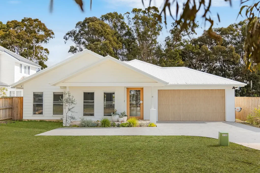 Wilton 4 Bedroom Designed for Entertaining, Surrounded by Views