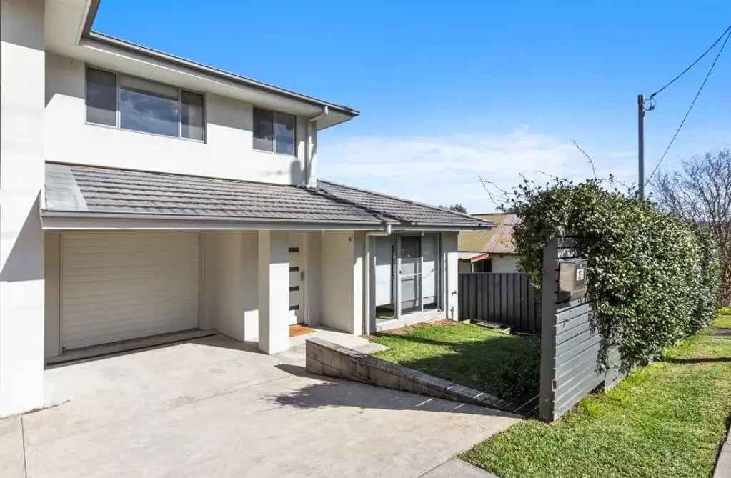 2B Thomas Street, Cardiff, NSW 2285