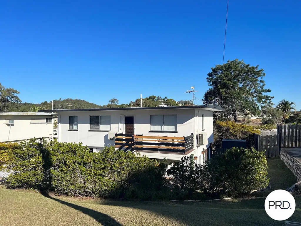11 Ferguson Crescent, West Gladstone, QLD 4680