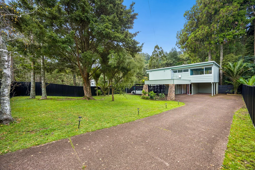 Titirangi 4Phòng ngủ Flat Land. Flexible Living. Family Gold