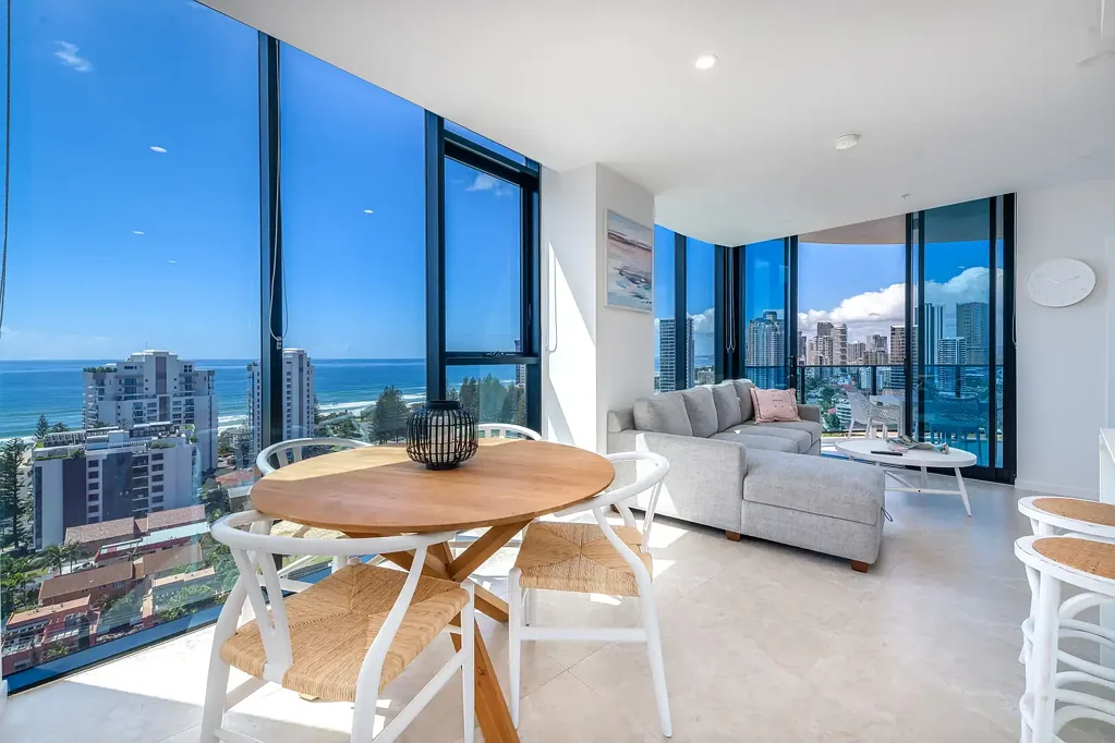 Broadbeach 2Zimmer Your Stylish Oasis, With Views From Every Room!