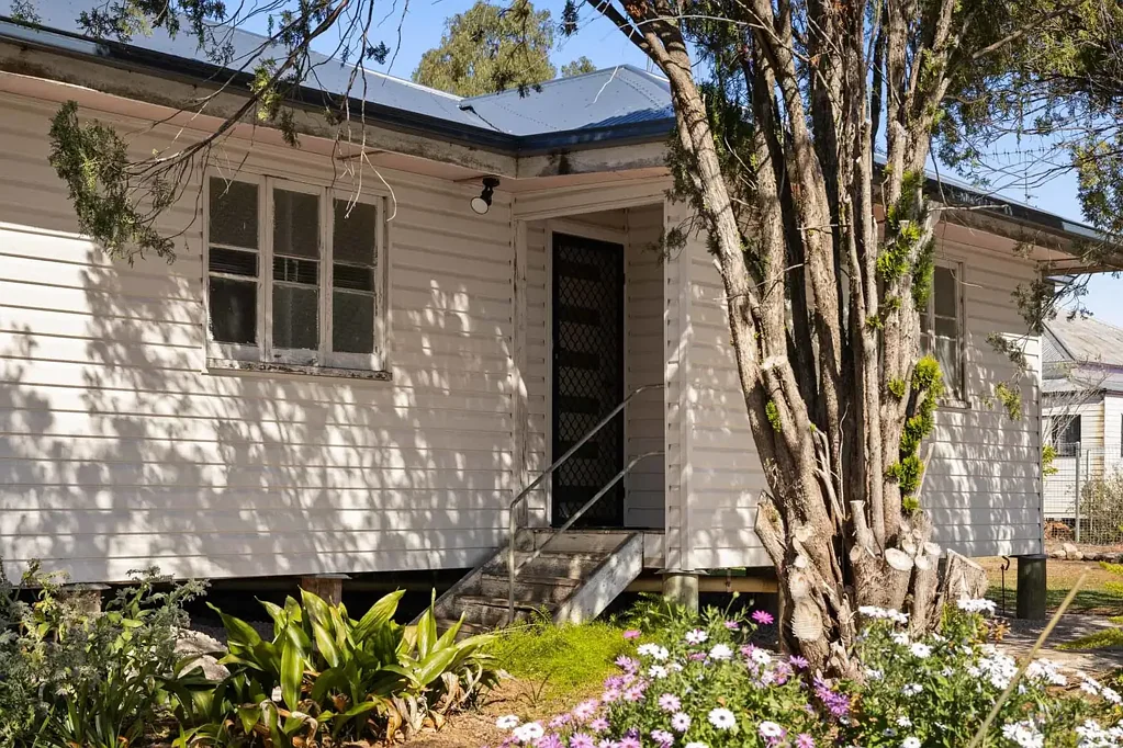 Clifton 2Moenga Space, Gardens & Country-Town Convenience