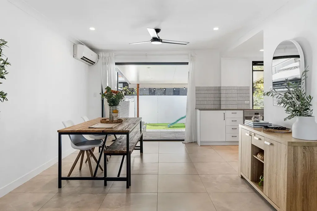27/2-34 Karbunya Street, Mermaid Waters, QLD 4218