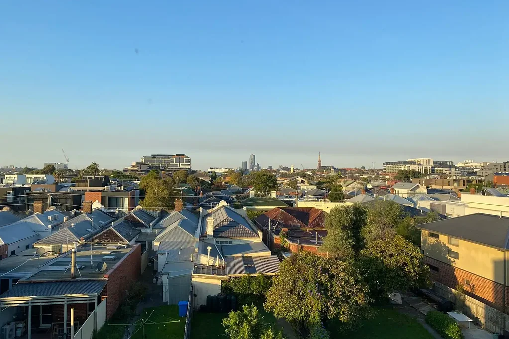 ਹੋਰ - 10/52 Baker Street, Richmond, VIC 3121