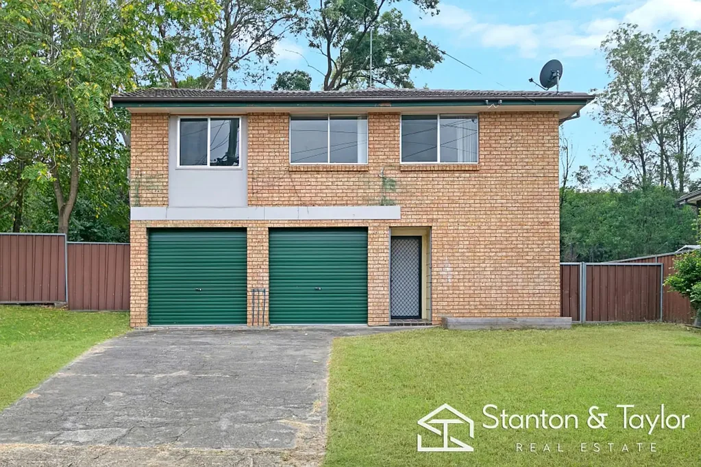 Emu Plains 6غرفة نوم SUBSTANTIAL 6 BEDROOM BRICK VENEER HOME