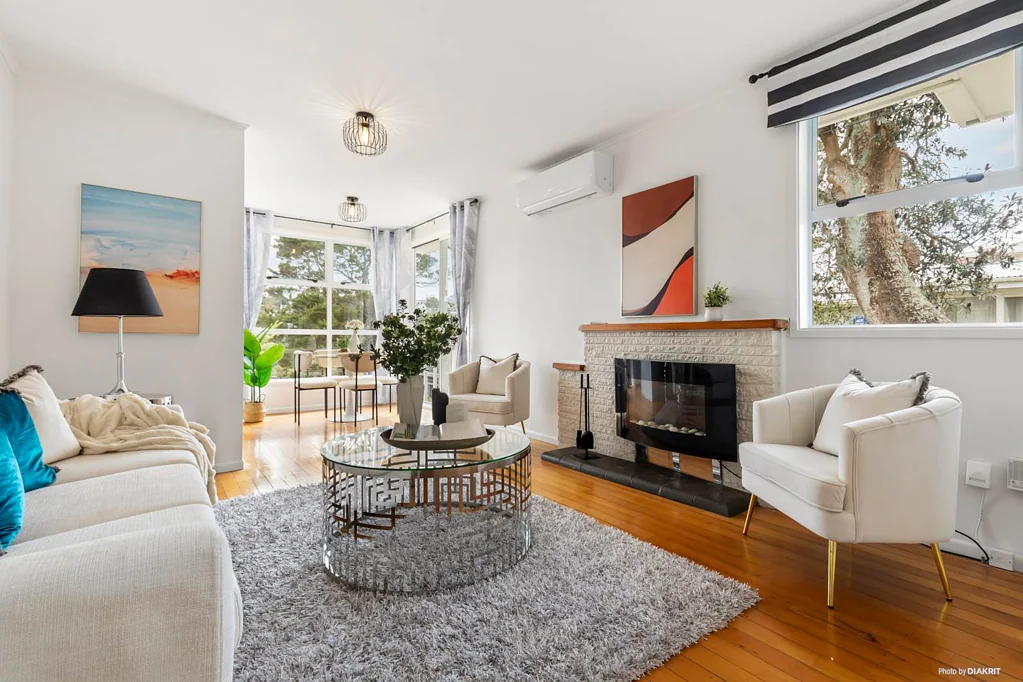 Bayview 3침실 Excellent First Home or Smart Investment!