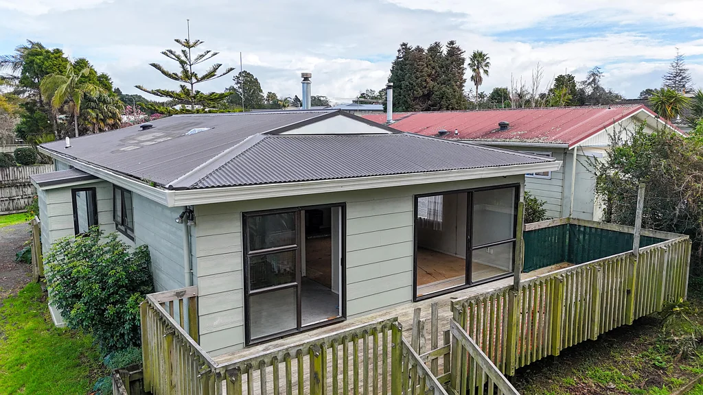 Kerikeri Surrounds 3房  As-Is opportunity in central Waipapa