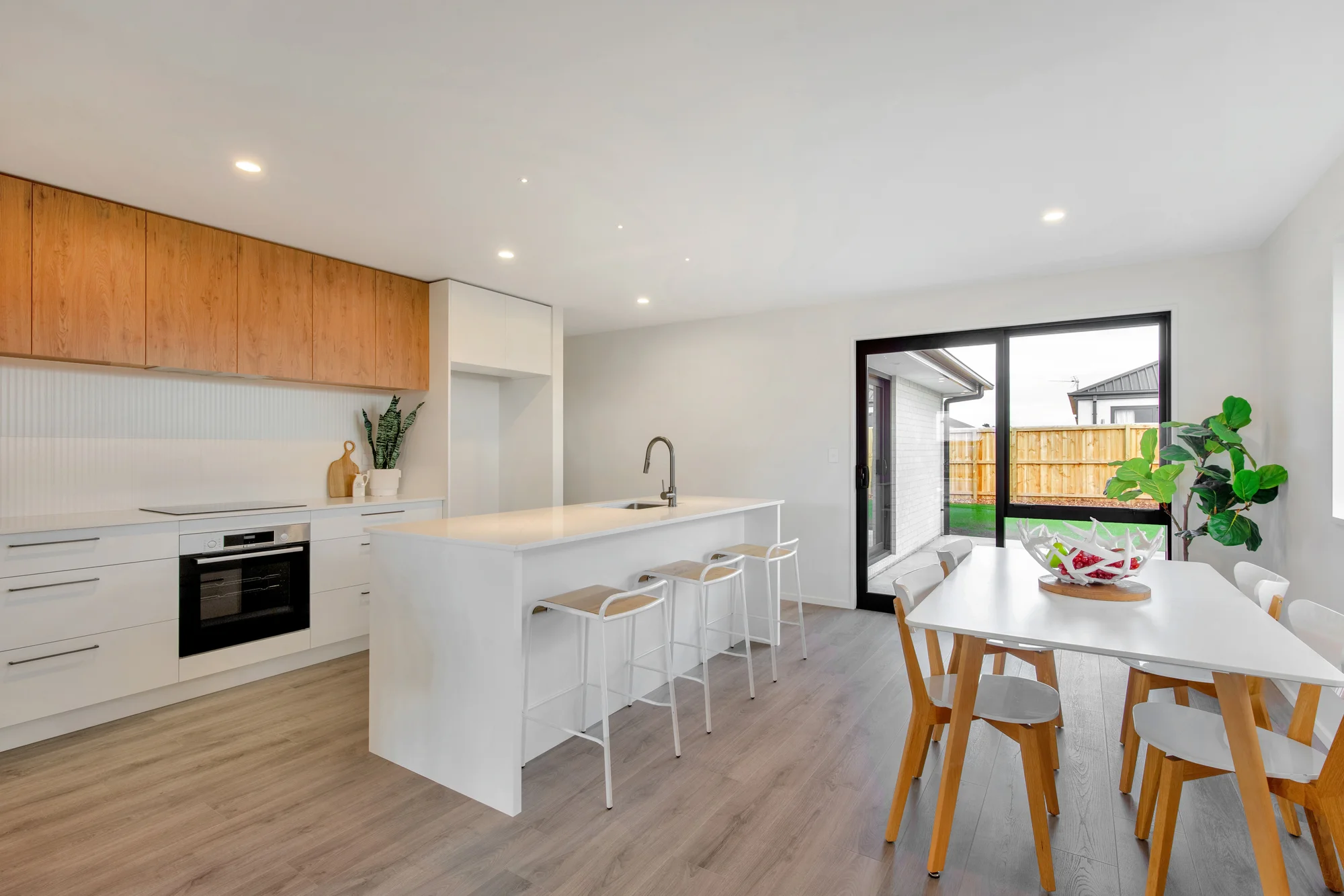 Lincoln 3ਬੈੱਡਰੂਮ Modern living in the heart of growing Lincoln