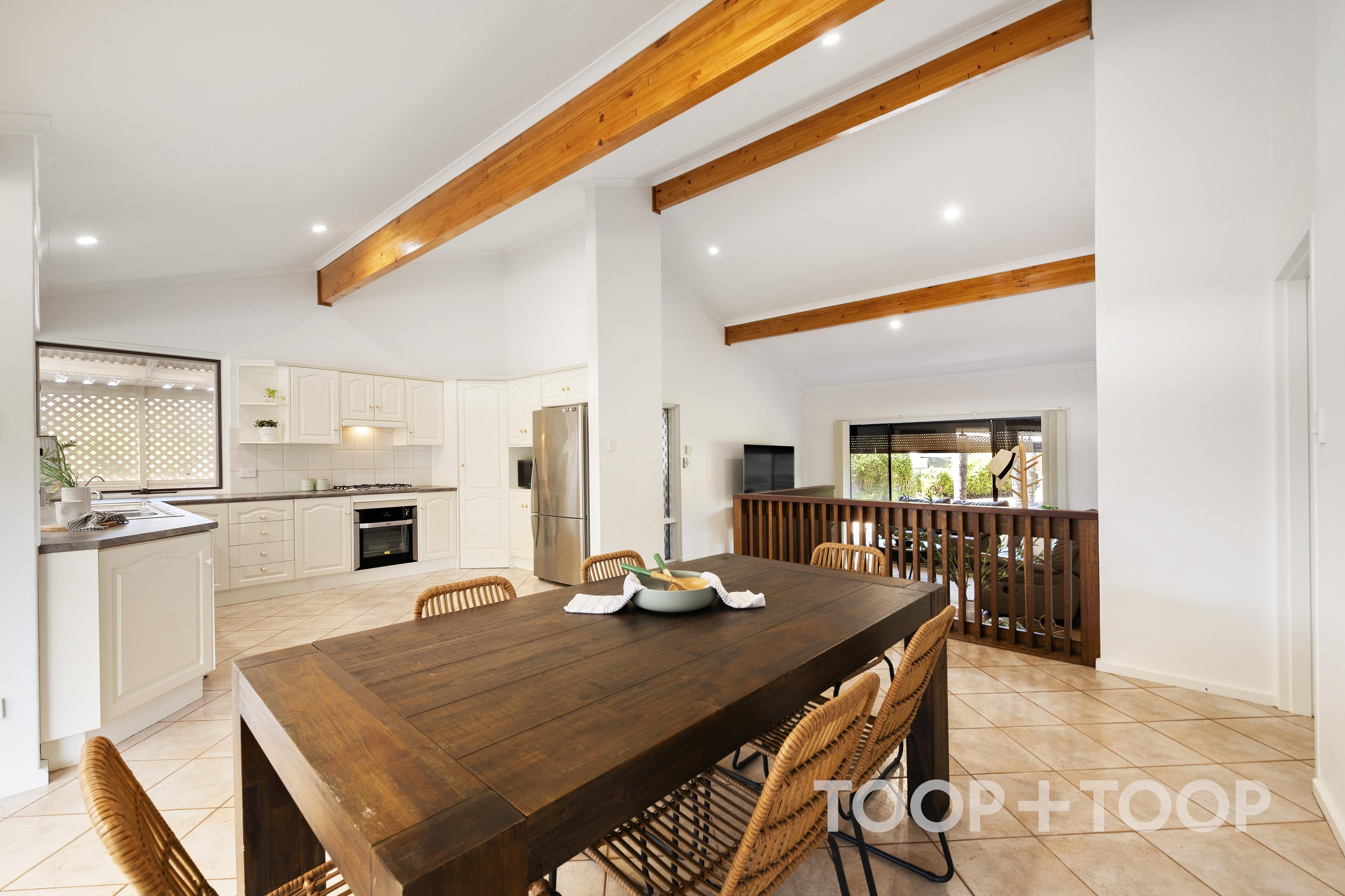 8 DELFT CT, MODBURY HEIGHTS SA 5092, 0房, 0浴, House