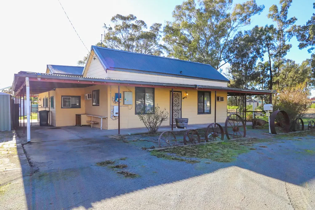 15 Hopetoun Street, Ariah Park, NSW 2665