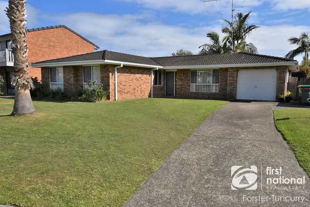 Three Bedroom Home in Forster