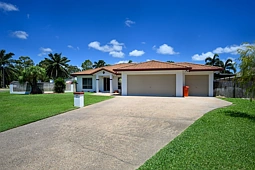 1 Melia Court, Bushland Beach