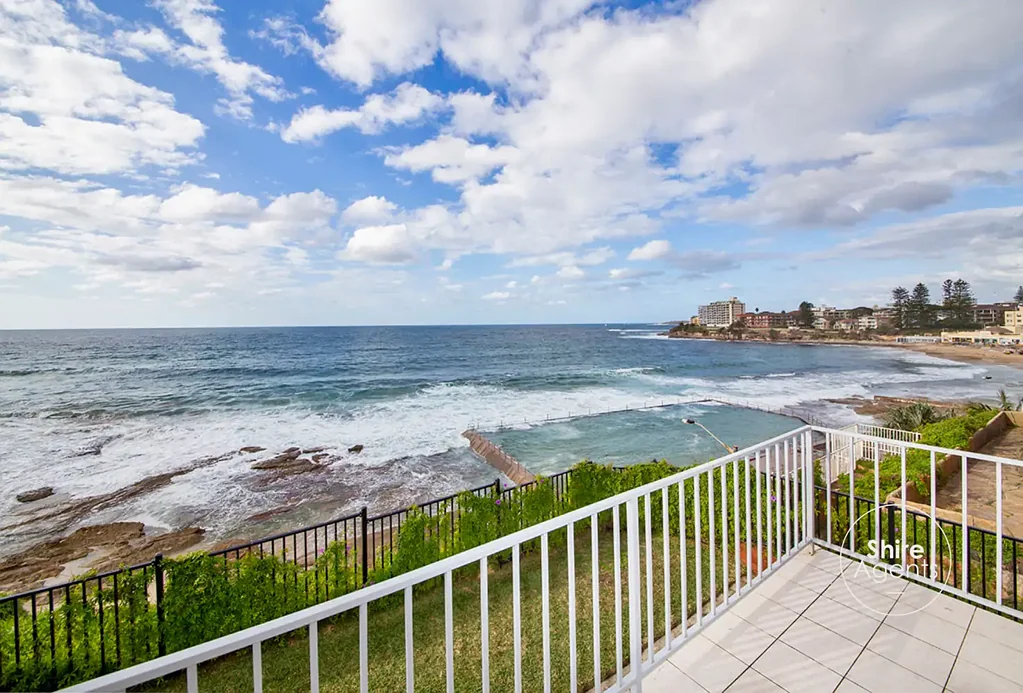 Beachside Living