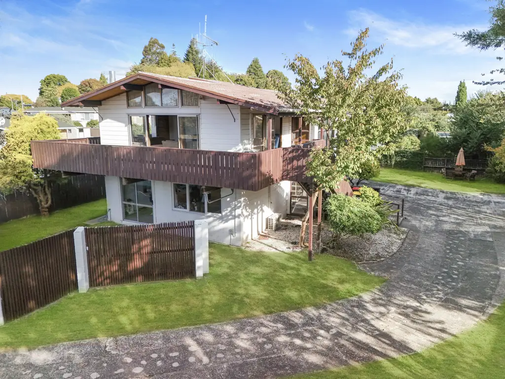 Tokoroa 4Kwarto Double the Levels, Double the Living