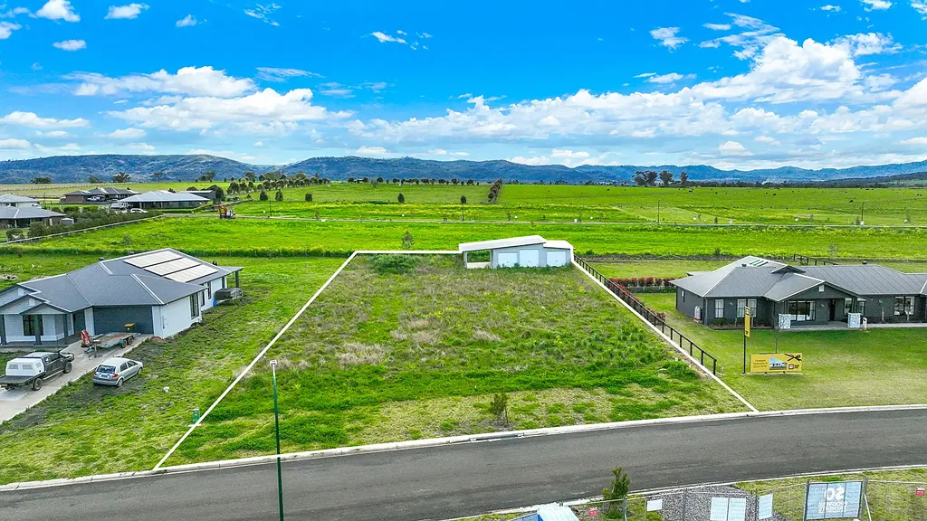 Scone Ready to Build! Land + Shed in Premium Estate