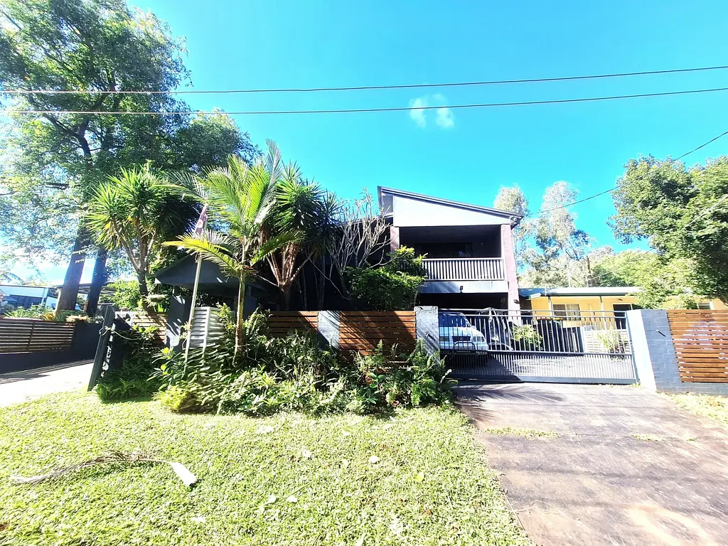 Macleay Island 2Zimmer Spacious family home