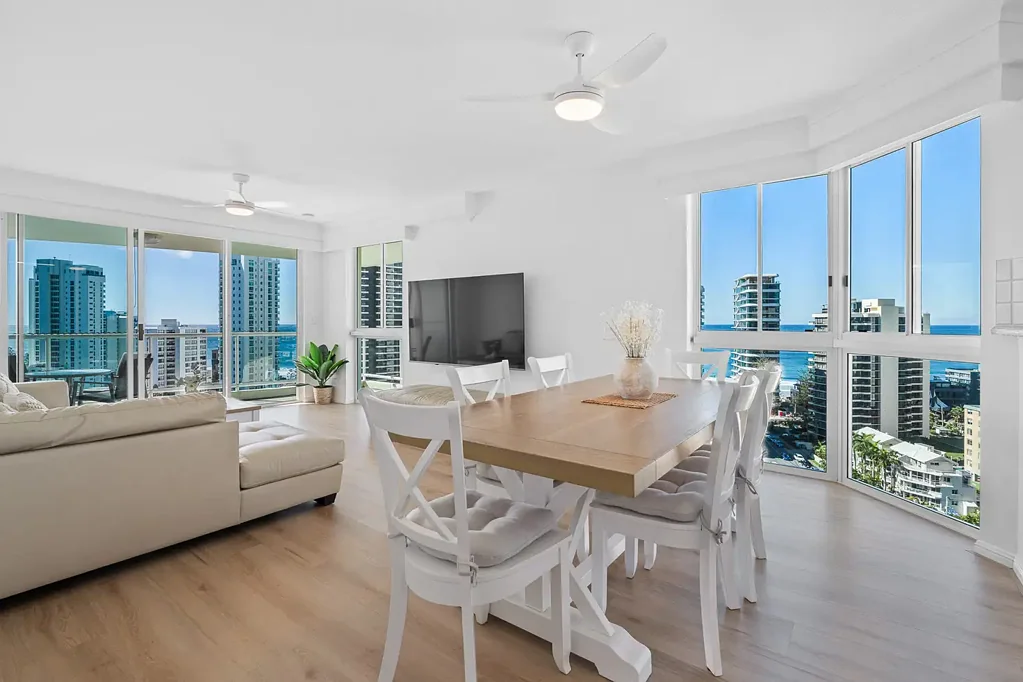 73/15-21 Breaker Street, Main Beach, QLD 4217