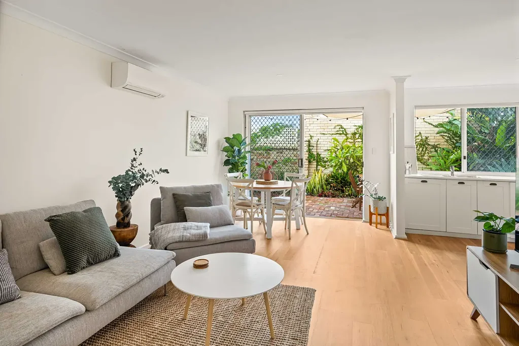 Beaconsfield 2ਬੈੱਡਰੂਮ Nest or Invest