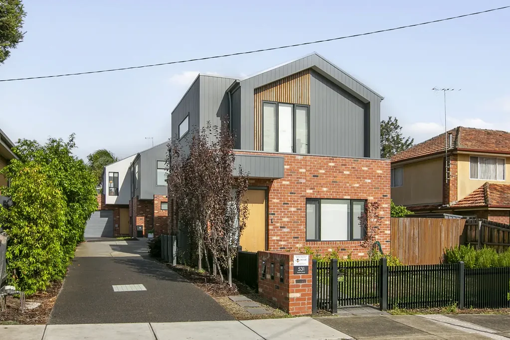 Preston 3 Bedroom Modern Family Living Made Easy