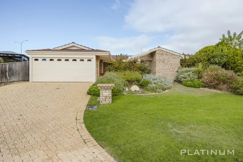 Mindarie 4Moenga Coastal Family Living at its Best – 12 Galway Court, Mindarie