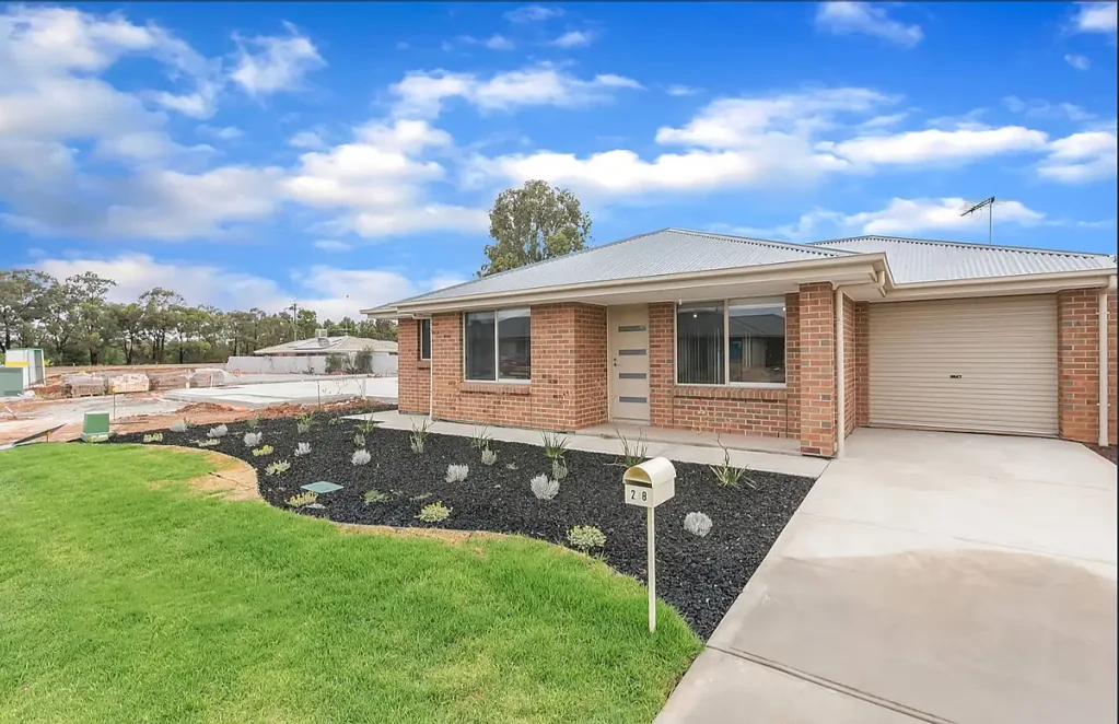 Modern 3 Bedroom Family Home.