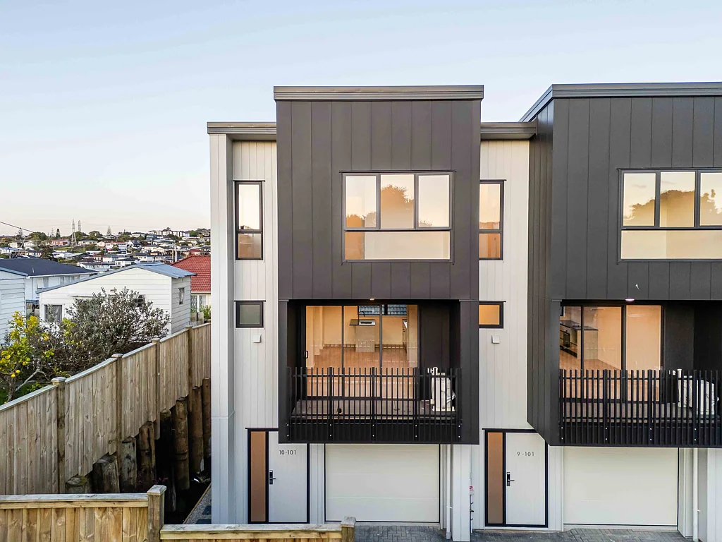 Mount Roskill 3chambre Freehold Title No Body Corp Fee