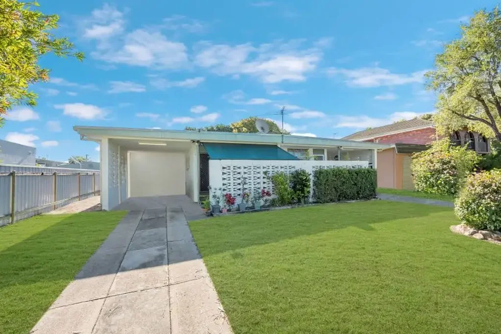 13 Jannila Avenue, Cranbrook, QLD 4814