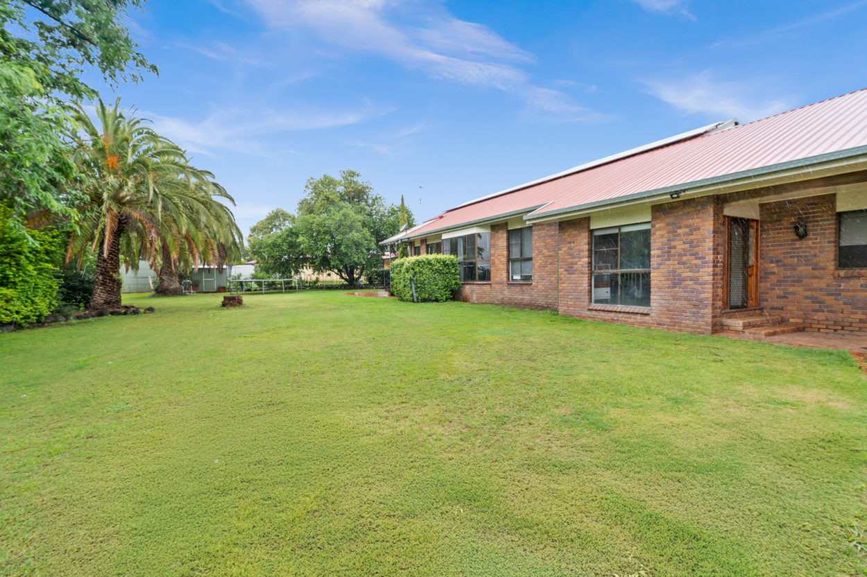 21 LILLIAN ST, PITTSWORTH QLD 4356, 0房, 0浴, House