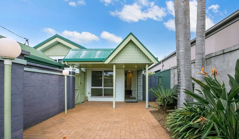 3 DAVIS ST, REDCLIFFE QLD 4020, 0 habitaciones, 0 baños, House