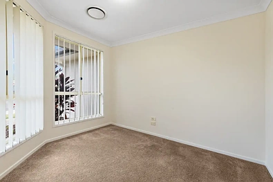 33 Charolais Crescent, Upper Kedron, QLD 4055, 5 habitaciones, 2 baños, House