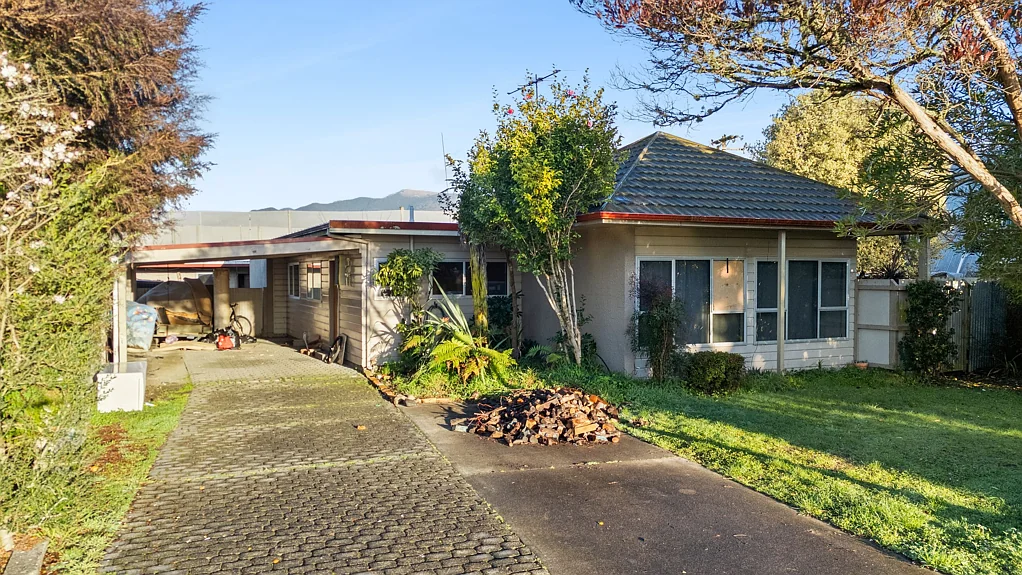 Motueka 3 Slaapkamer A property with potential — Mortgagee Auction
