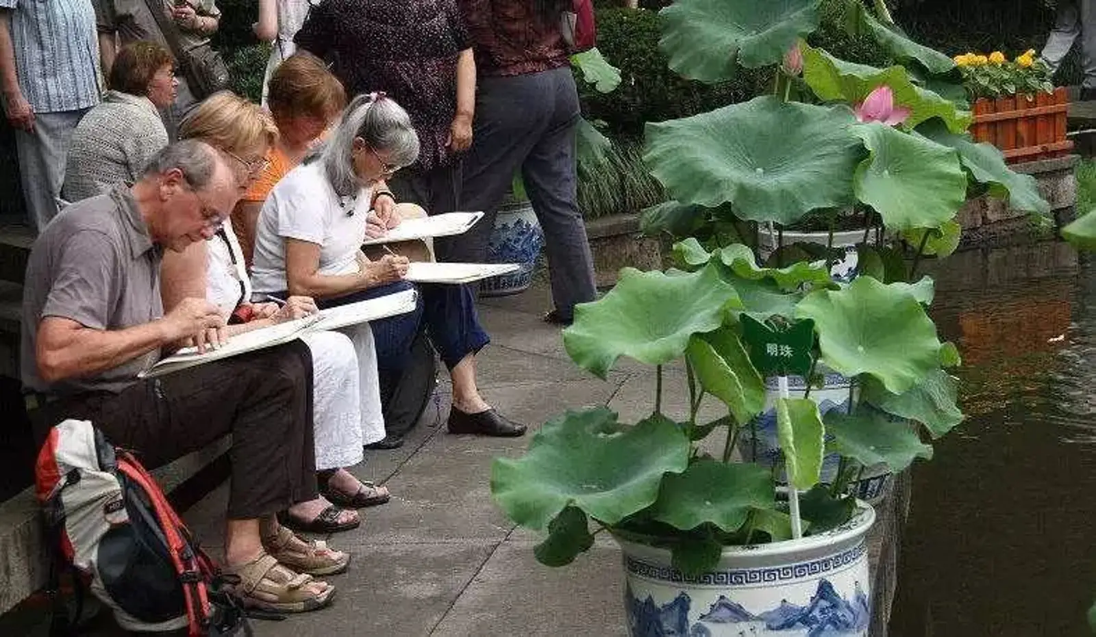 新加坡法定退休年龄再次上调！网友：离退休的日子更远了......