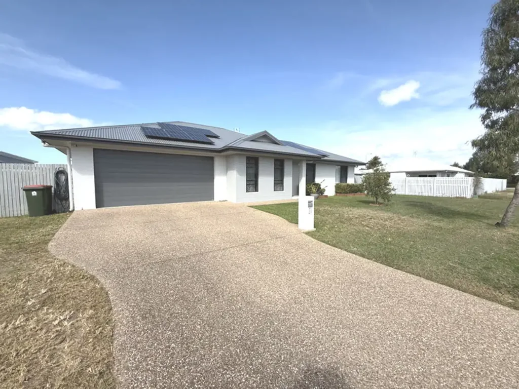 21 Magellan Street, Burdell, QLD 4818