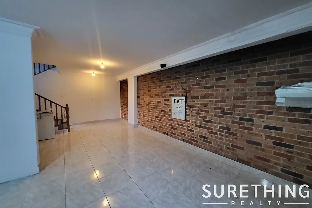 "Walk to everything, recently painted 4 bedroom Townhouse within minutes to the station"