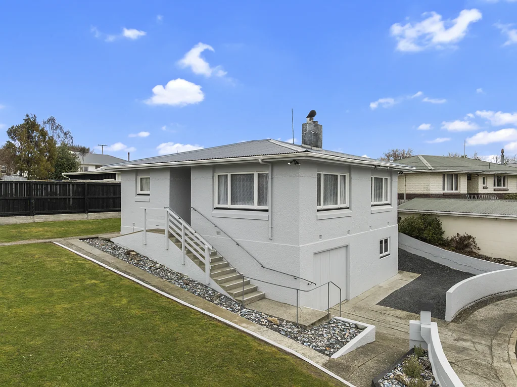 Balclutha 2 Slaapkamer Elevated, sunny and low maintenance