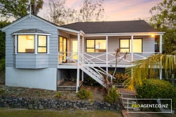 19 Madigan Place, Glendene