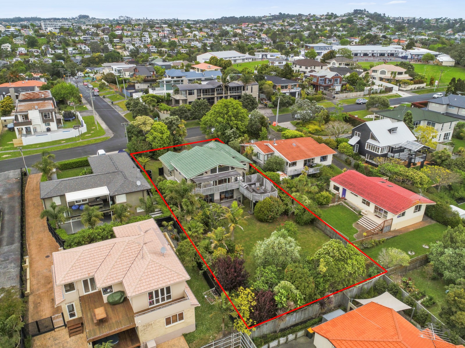 Residential  Mixed Housing Urban Zone