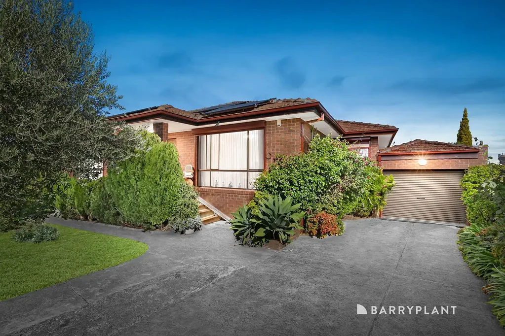 Mill Park 4Kwarto Spacious Family Living in a Prime Elevated Setting