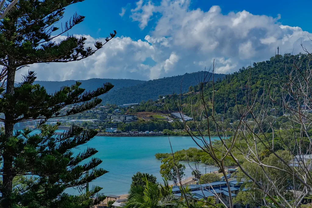 12 Beth Court, Cannonvale, QLD 4802